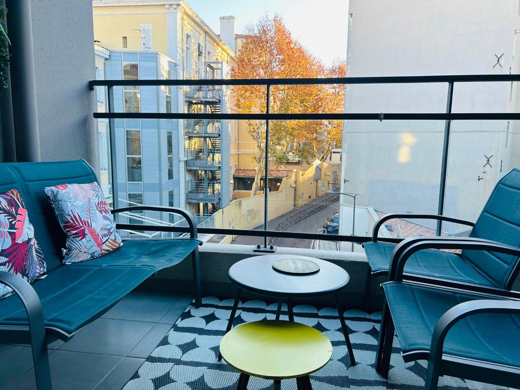Le 13Or - Appartement De Charme En Plein Centre Ville Avec Parking Et Jolie Terrasse - Panier Joliette Vieux Port Marseilles Exterior foto